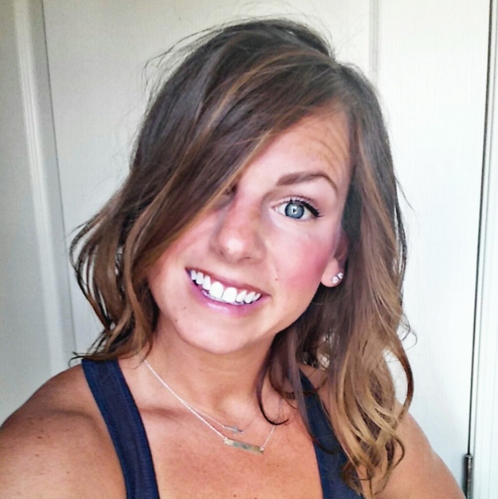 Meet your Posher, Alyssa